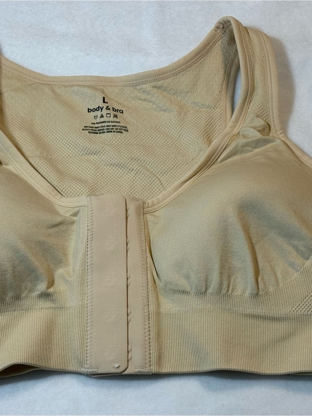 New Body & Bra Supportive Front Closure Bra. Beige. Size Large - Picture 3 of 12